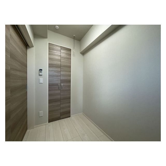 ドゥーエ亀戸Ⅱ1005号室 寝室　2.4帖