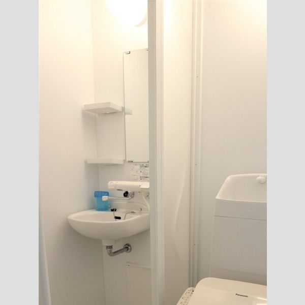 クリスタルハイツ相模台305号室 シャワールーム