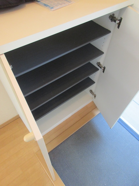 マスキンハイツ 収納