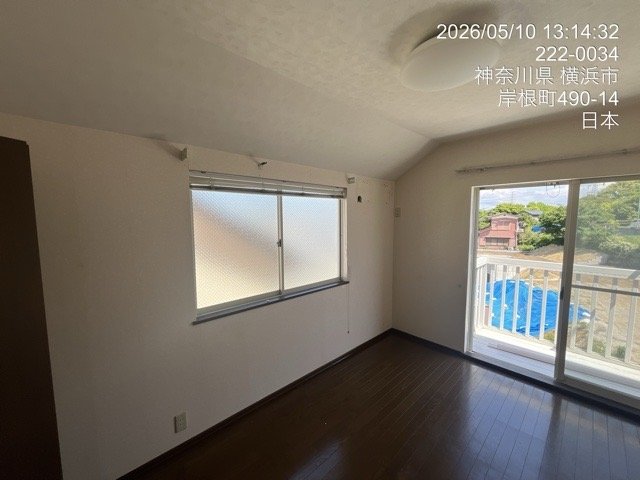 岸根町戸建 リビング