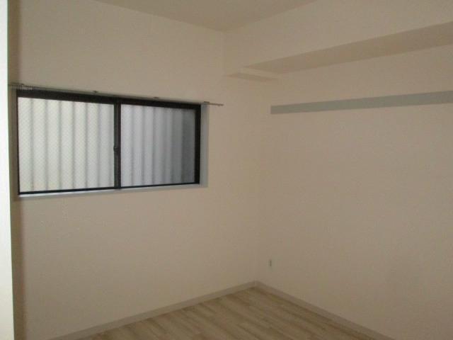 ロイヤル二俣川Ｃ棟1階 リビング