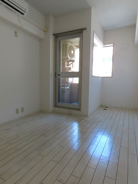 DeLCCS 神楽坂五軒町2階 同建物別部屋の参考画像