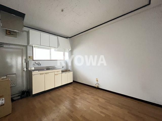 染谷マンション 掲載の写真は退去前の写真となります。