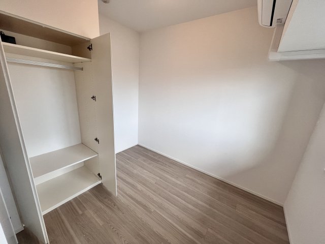 びゅうリエット横浜東神奈川516号室 洋室　※別号室の参考写真です(現況優先・仕様違いの場合あり)