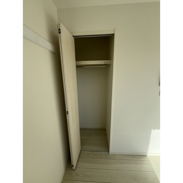 エクセラン中浦和203号室 内観