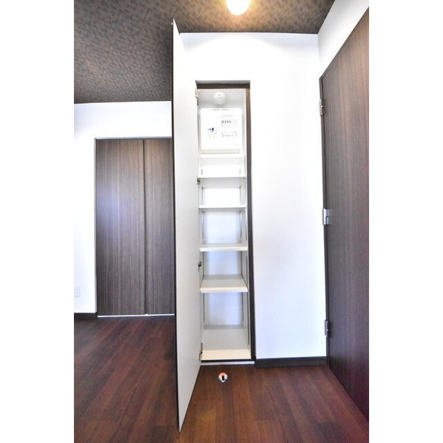 レジデンス18700601号室 内観