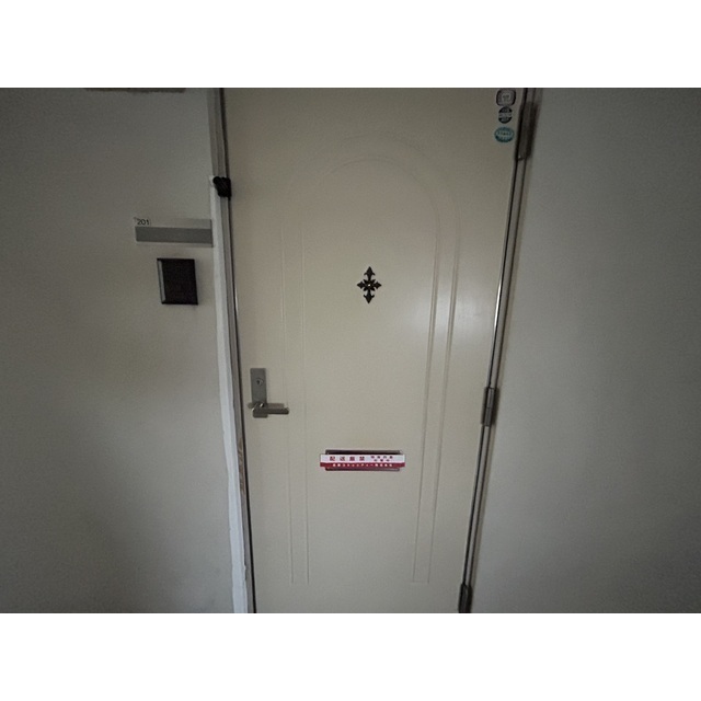 サンライズトヨダ201号室 玄関