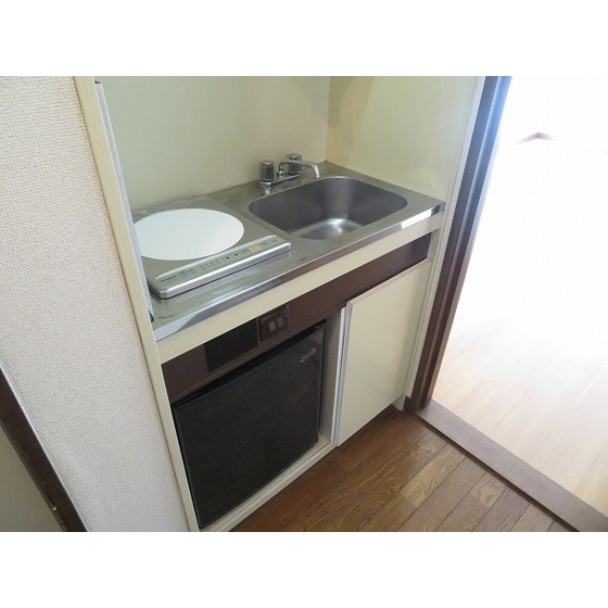 ヴェルディ下馬0107号室 キッチン