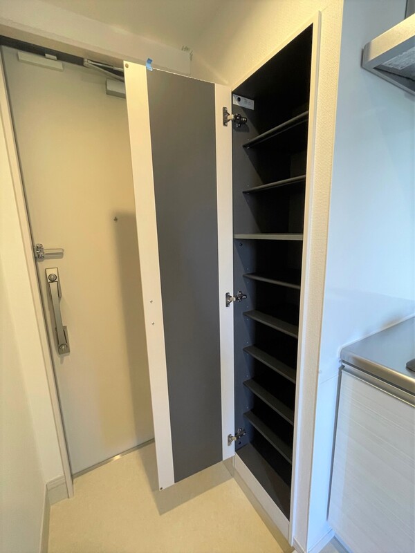 リブリ・Toyster Yokohama 収納