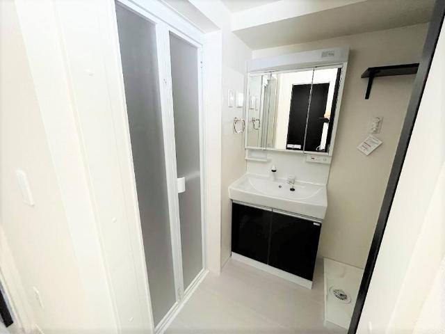 リオグランデ東戸塚102号室 洗髪洗面化粧台