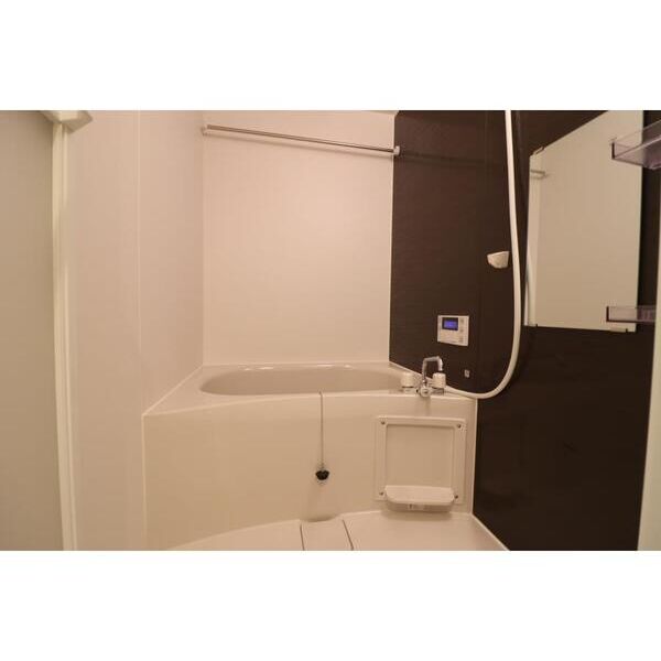 ミリアビタ大森台101号室 お風呂