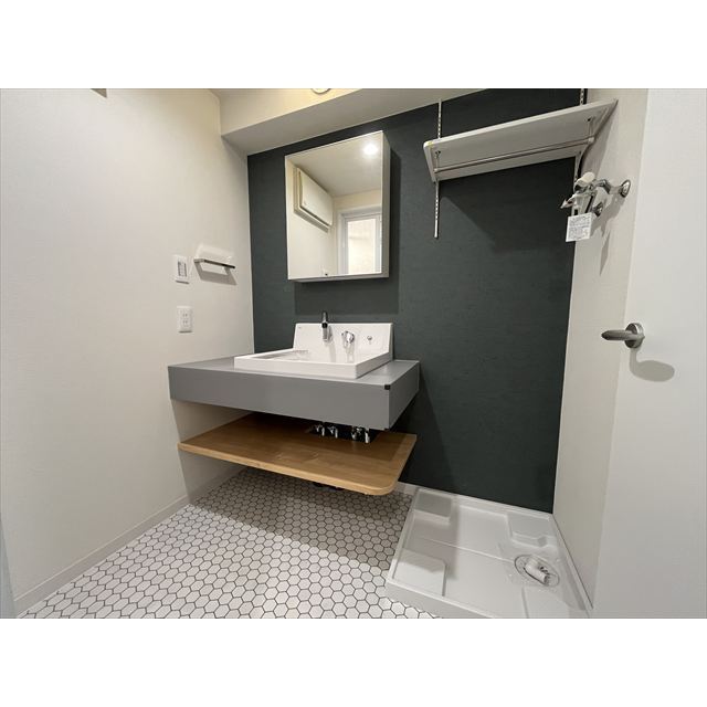 白金台アパートメント 内観