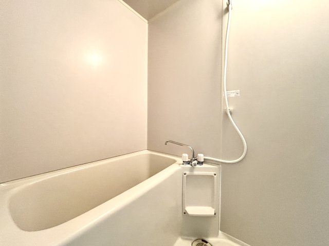 ジュネパレス藤沢0103号室 お風呂