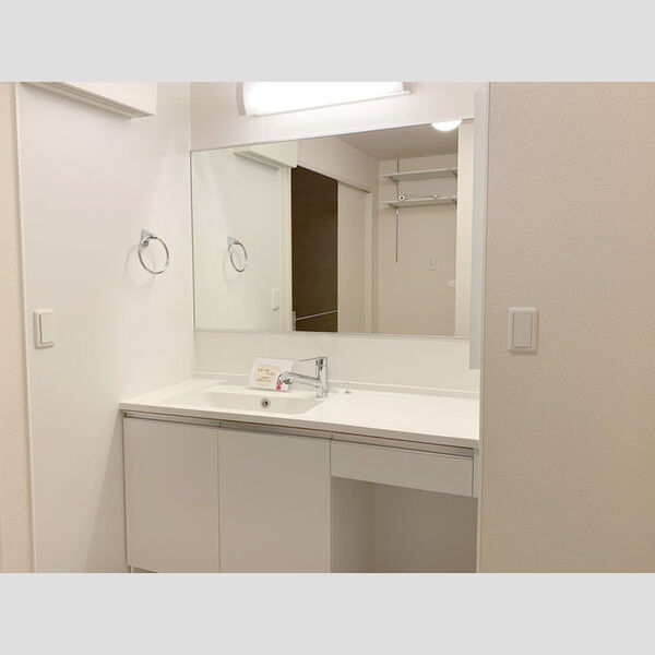 サントビーレジデンス　Ⅲ 洗髪洗面化粧台