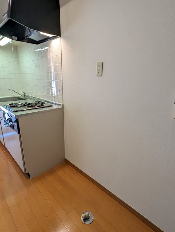 ドゥ・ベルジュール4階 冷蔵庫置場