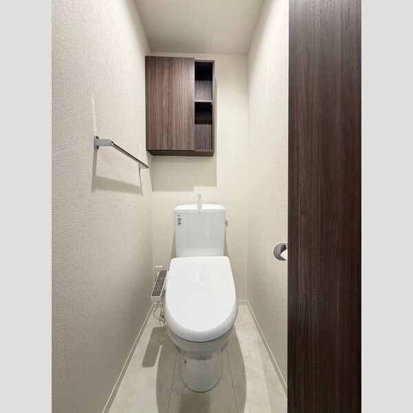 シンビジウム湘南台102号室 トイレ