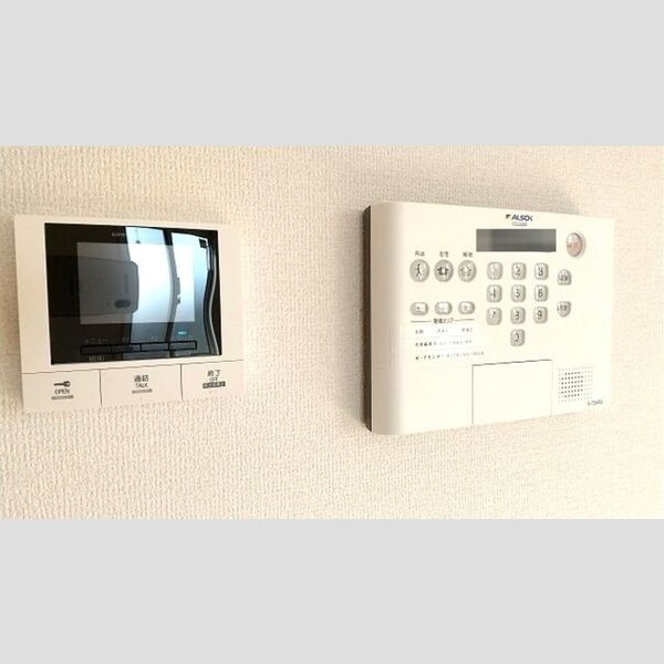 ラリュール江戸川Ⅰ201号室 TVインターホン、ALSOKホームセキュリティー