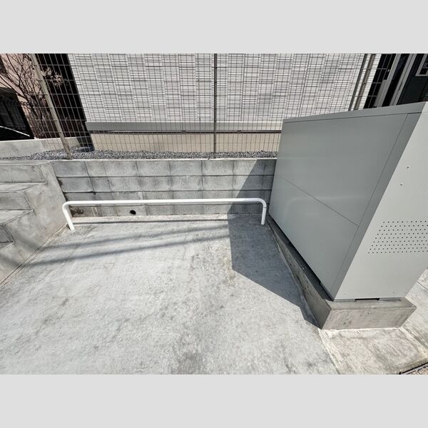 GRAND湘南　B棟 駐輪場