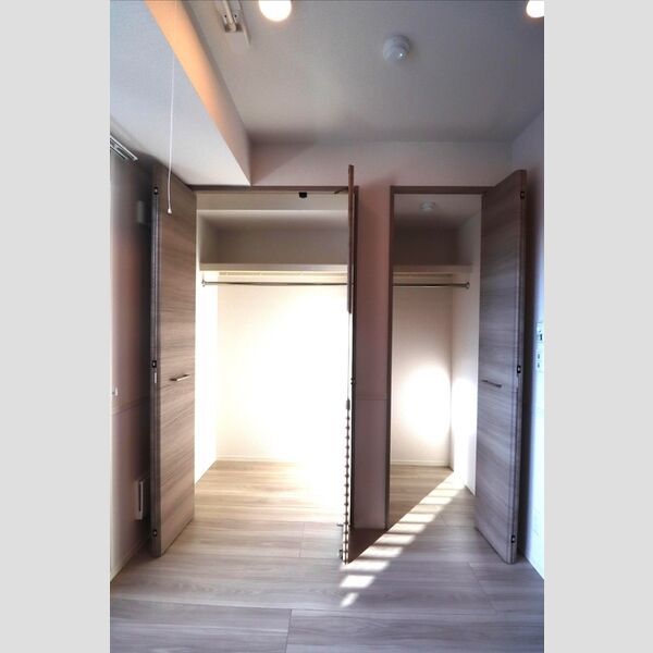 グラナーデ石神井台 洋室クローゼット