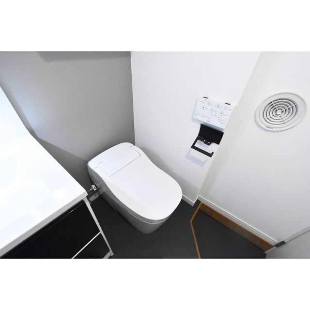 オーパスホームズ三田0401号室 内観