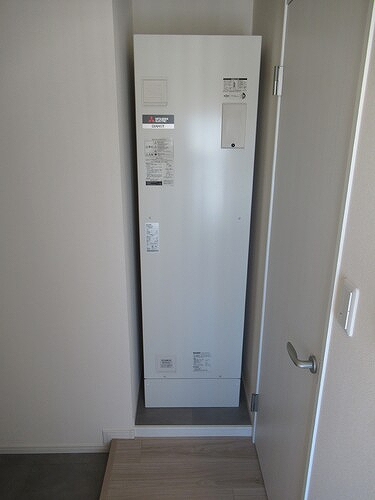 ライオンズマンション鎌倉由比ガ浜4階 電気温水器　※2025年09月の写真