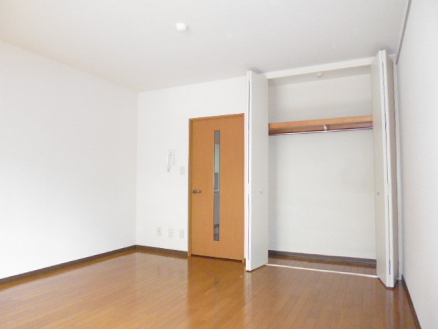 ルプティベベ0107号室 収納