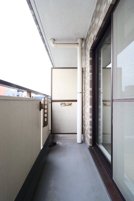 ヒルトップ横浜5階 バルコニー