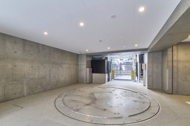 プラウドフラット日本橋馬喰町1405号室 機械式駐車場