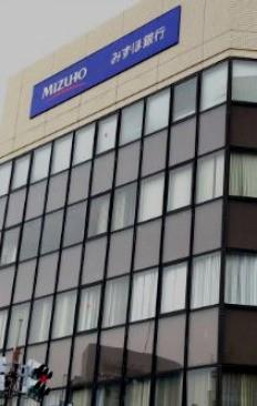 Luna Crescente Kagurazaka4階 みずほ銀行江戸川橋支店