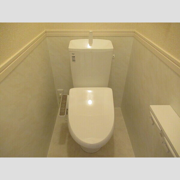 ソル ド レーヴ アッシュ302号室 温水洗浄暖房便座