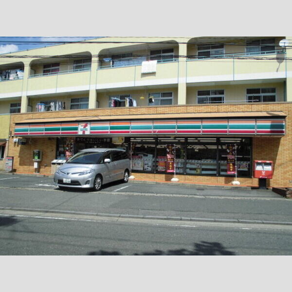 プレミール・イダ セブンイレブン宿河原店