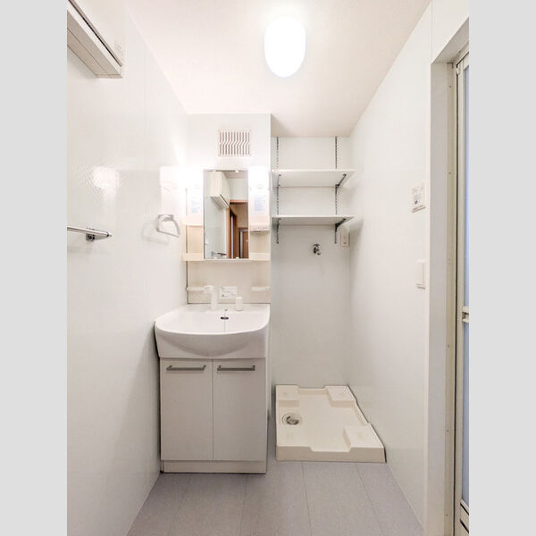 ロータスマレ 洗面