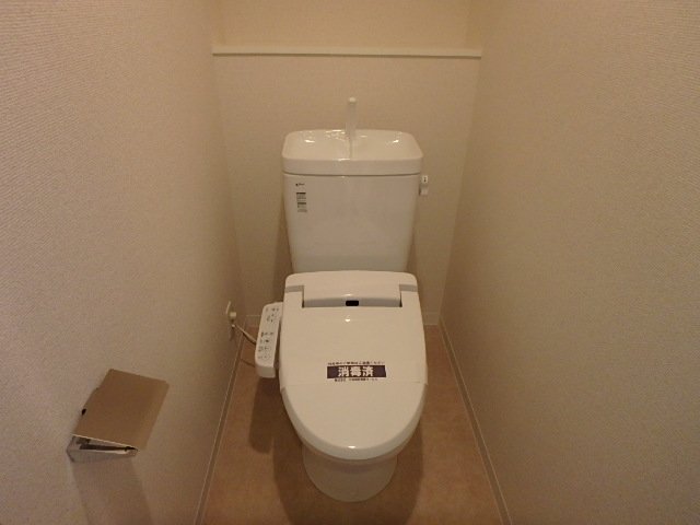 Ｒａｆｆｉｎｅ 雷門 トイレ