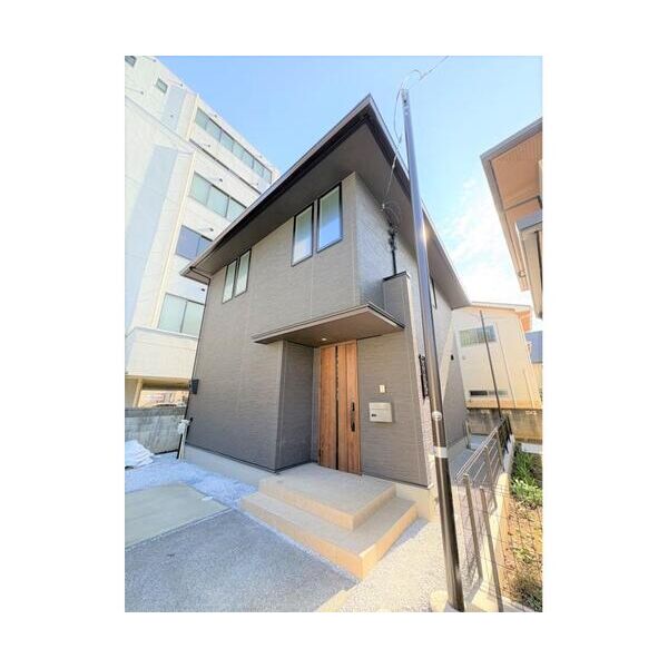 浦和区仲町4丁目戸建の外観画像