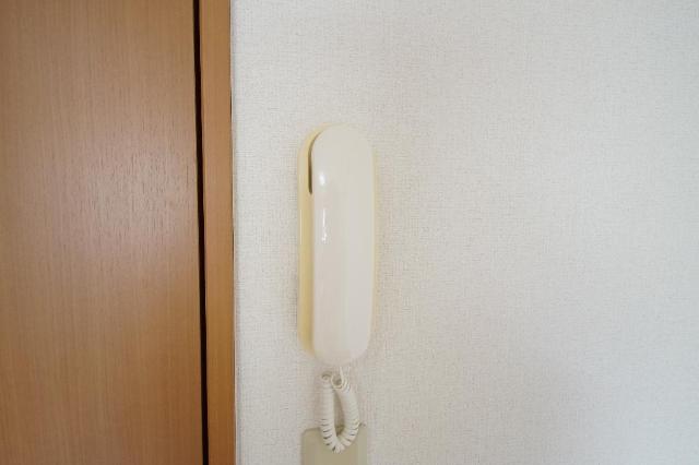 ガーデンハウス インターホン