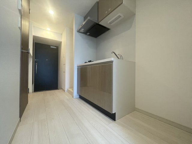 エヌステージ秦野駅前0805号室 内観