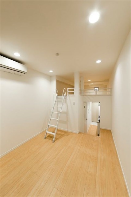 ソレイユ小手指1階 リビング