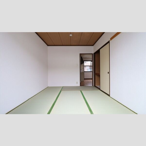 タウンコート(鶴ヶ島)203号室 ★和室6帖★