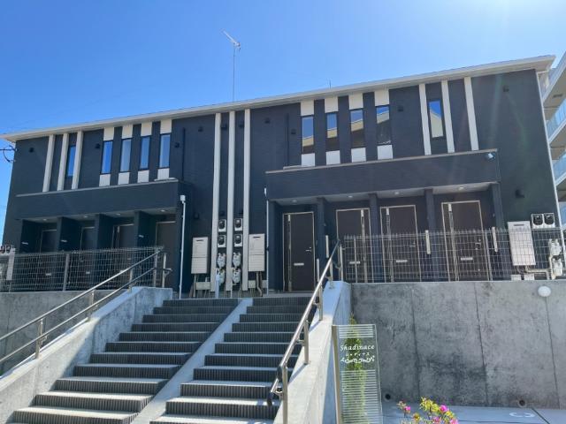 シャディナスの外観画像