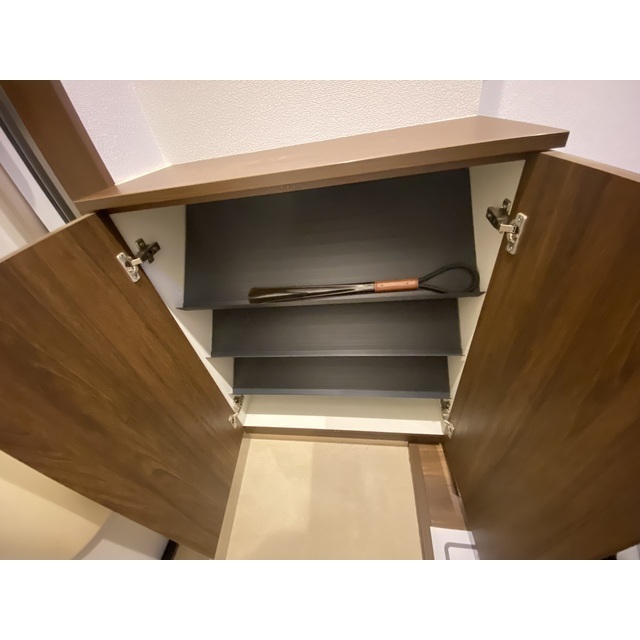 ストラーダ生麦302号室 内観