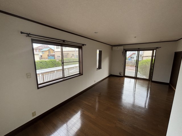 番田清水貸家 リビング