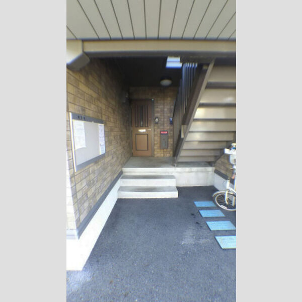 カームリー　Ⅰ/Ⅱ エントランス