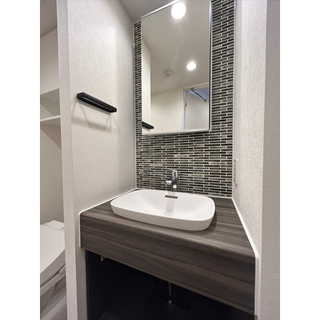 コスモグラシア両国レジデンス0605号室 内観