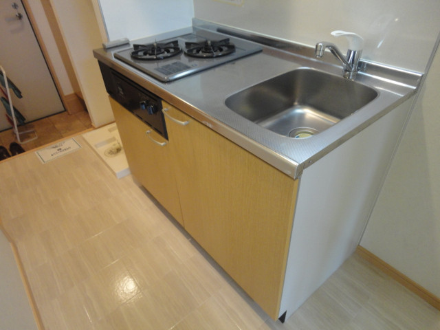 サンライズコート下総中山1階 ２口コンロ付
