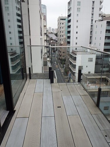 ＡＲＴＥＭＩＳ　ＭＩＮＡＭＩ　ＡＺＡＢＵ バルコニー　※2021年1月撮影