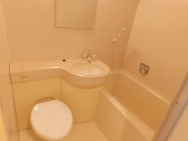 ライオンズマンション海老名3階 バス・トイレ・洗面　3点ユニット