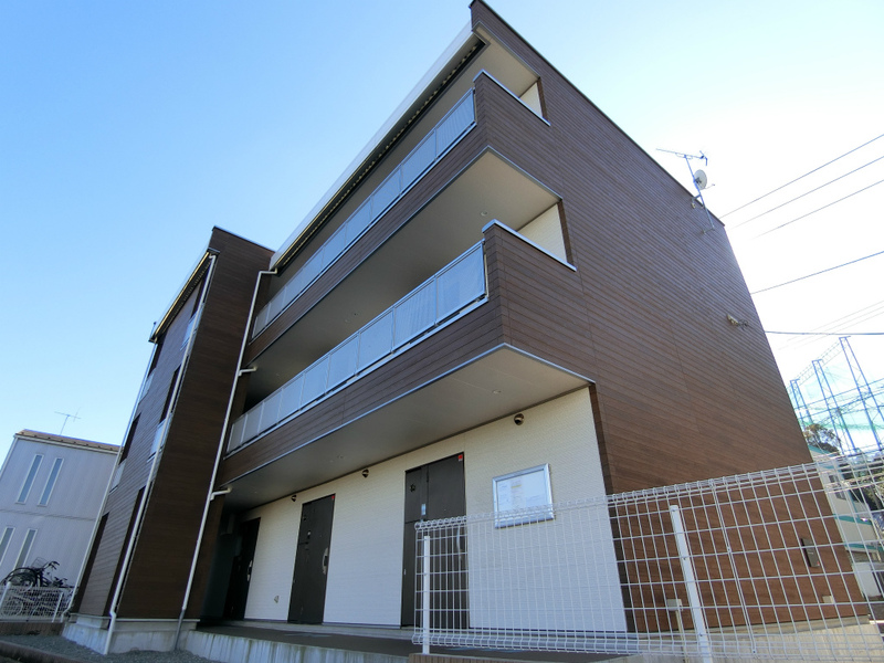 リブリ・ピーチテラス湘南3階 外観