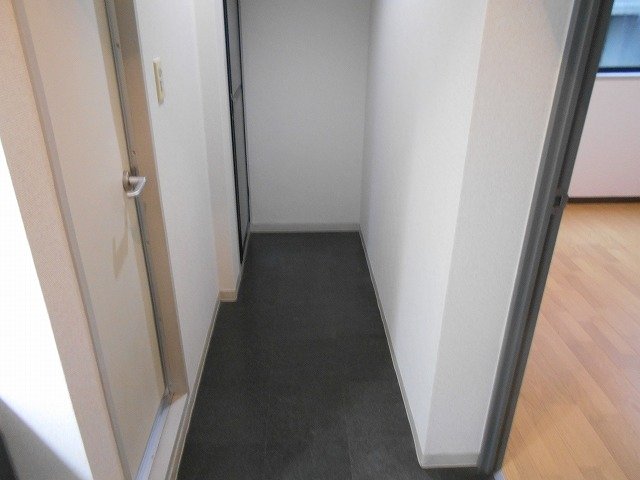 藤和シティコープ御茶ノ水吉田ビル 玄関