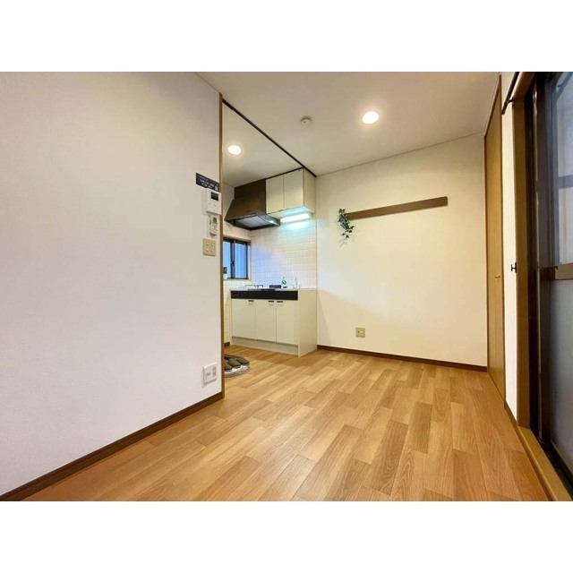 ハイツフローラル202号室 キッチンと区切りやすい間取りです