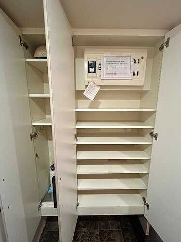 ライオンズステージ府中シティタワー30階 シューズボックス